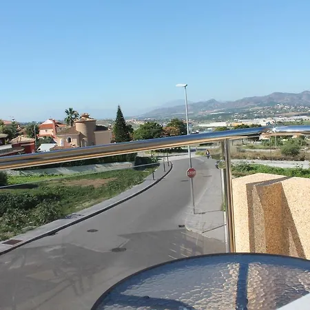 Miguel Sanchez Apartahotel *